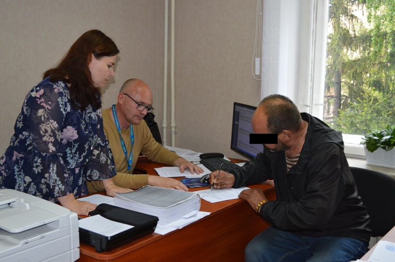 З Кіровоградщини депортували ще одного нелегального мігранта
