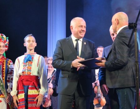У Кропивницькому відзначили 80-річчя Кіровоградської обласної філармонії