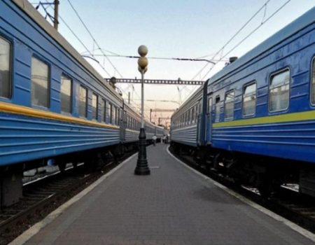 Як зміниться маршрут потягів, які тимчасово не курсуватимуть через станцію Кропивницький