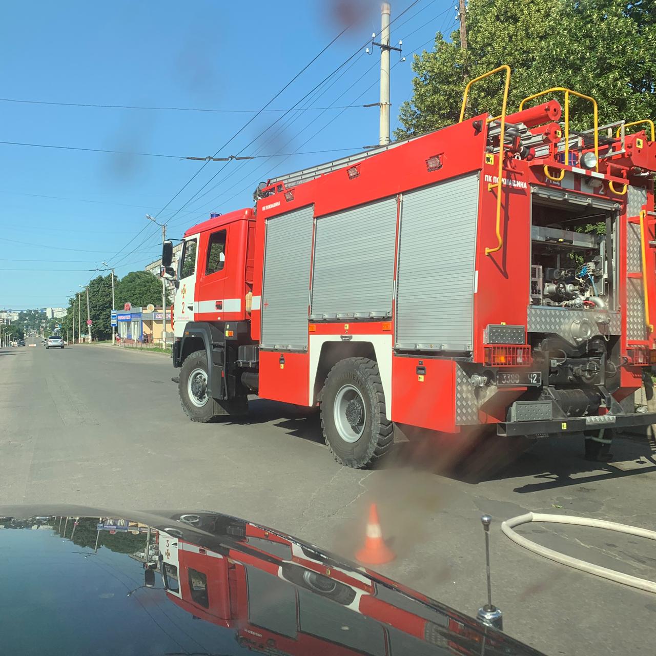 ДТП у Кропивницькому: перекинулася &#8220;швидка&#8221; та зіштовхнулися три автівки. ФОТО