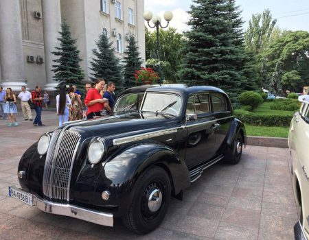 У Кропивницькому традиційно пройде фініш перегонів ретроавтівок