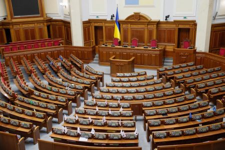 Хто від Кіровоградщини проходить до ВР за списками партій та по мажоритарці
