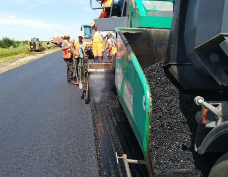 Кіровоградські дорожники розпочали ремонт траси на Умань
