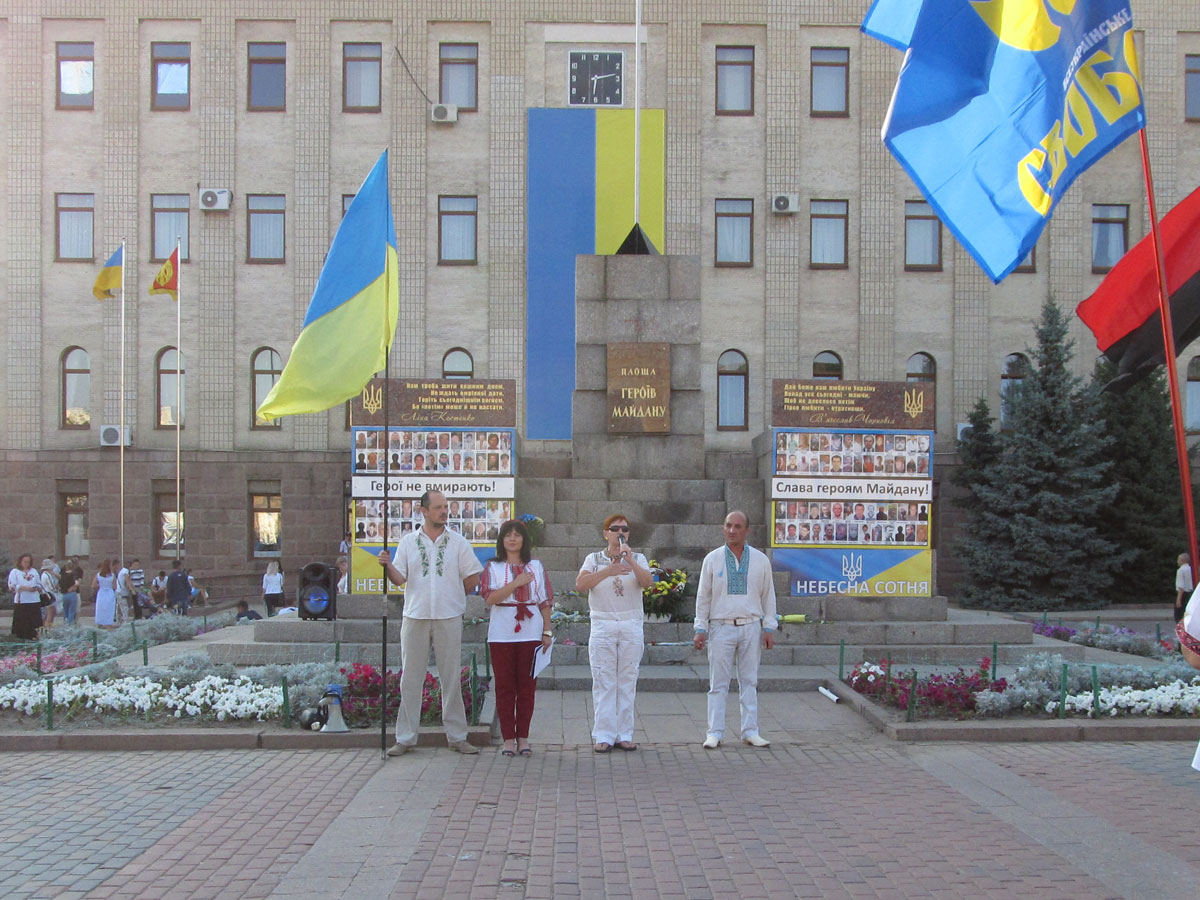 У Кропивницькому відбулася десята хода вишиванок із нагоди Дня Незалежності. ФОТО. ВІДЕО