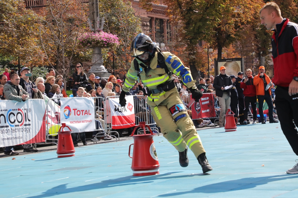 Кропивницькі рятувальники виступили на Міжнародних фахових змаганнях. ФОТО