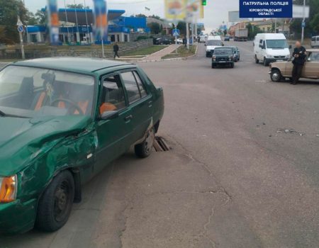 У Кропивницькому водій напідпитку зчинив ДТП. ФОТО