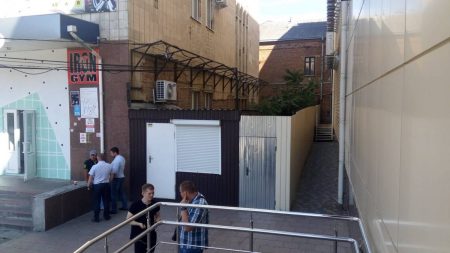 По тисячі за “квадрат”: кропивницькі депутати наддешево “продали” ділянку в центрі міста