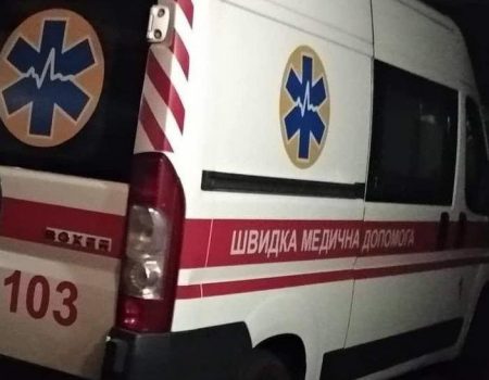 У Кропивницькому 19-річний водій спричинив ДТП, в якому постраждала дівчина