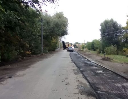 У селищі Павлиш на Кіровоградщині проводиться ремонт дороги