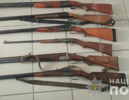 На Кіровоградщині чотирьох власників незареєстрованої зброї звільнили від кримінальної відповідальності