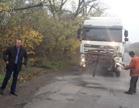На Кіровоградщині почали ремонт аварійного відрізка дороги у напрямку Новоукраїнки
