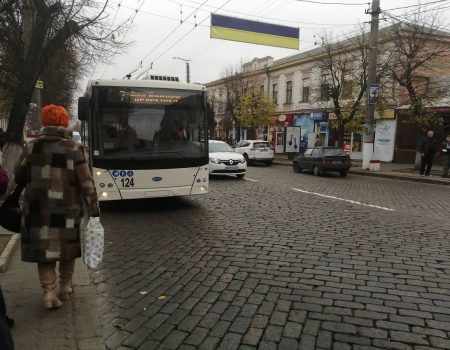 Тролейбуси з автономним ходом вийшли на новий маршрут “Жадова-Лелеківка”. ГРАФІК РУХУ