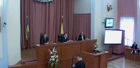Міська рада Кропивницького озвучила вимоги до президента і парламенту