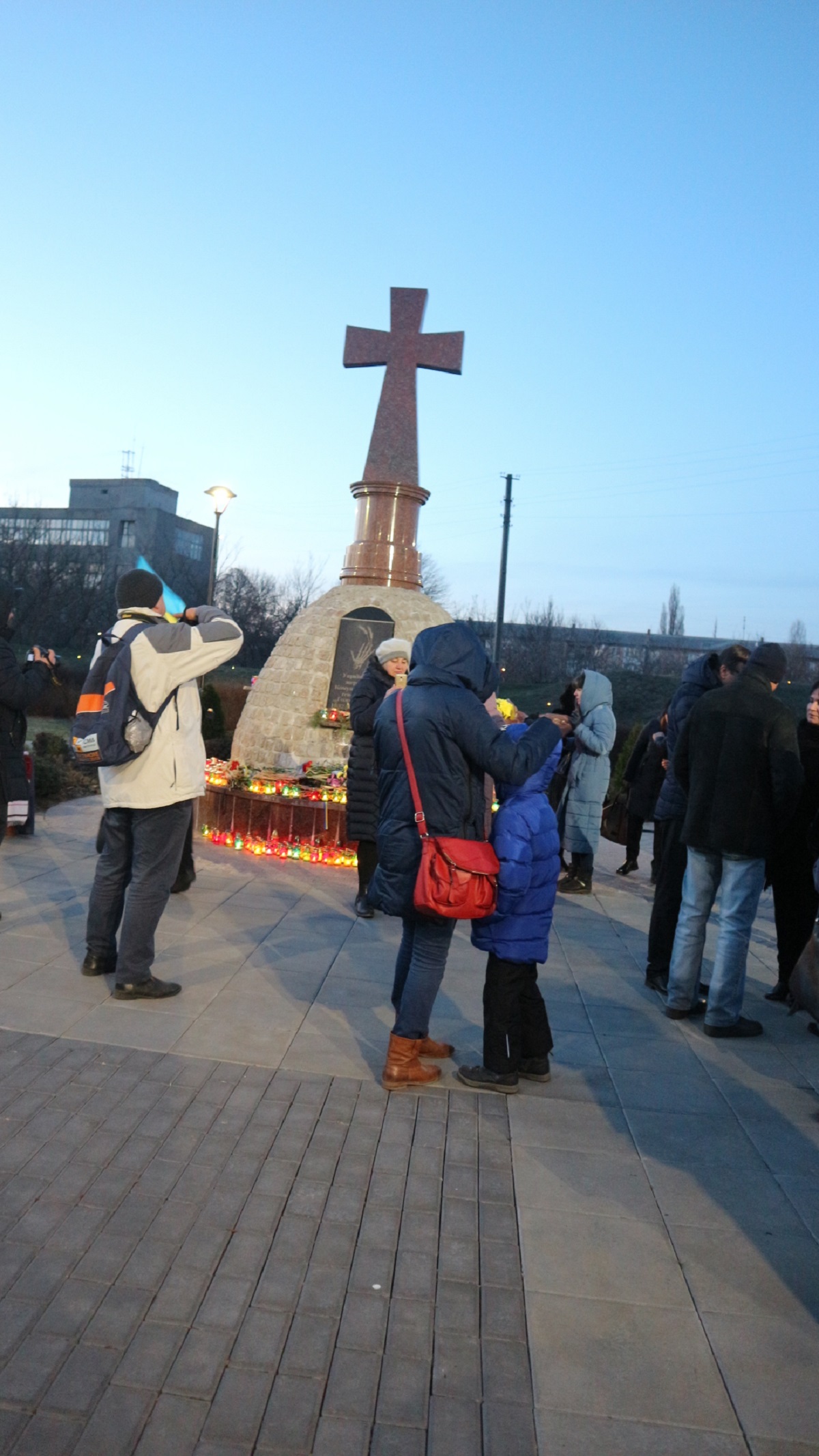 У Кропивницькому вшанували жертв голодоморів. ФОТО