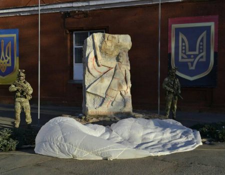 У Кропивницькому презентували пам’ятник Святославу Хороброму та бойову пісню 3-го полку. ФОТО. ВІДЕО