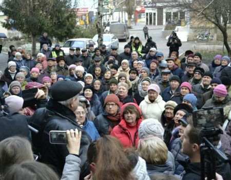 Новенські депутати не прийшли на сесію, присвячену приєднанню селища Нового до Кропивницького. ФОТО