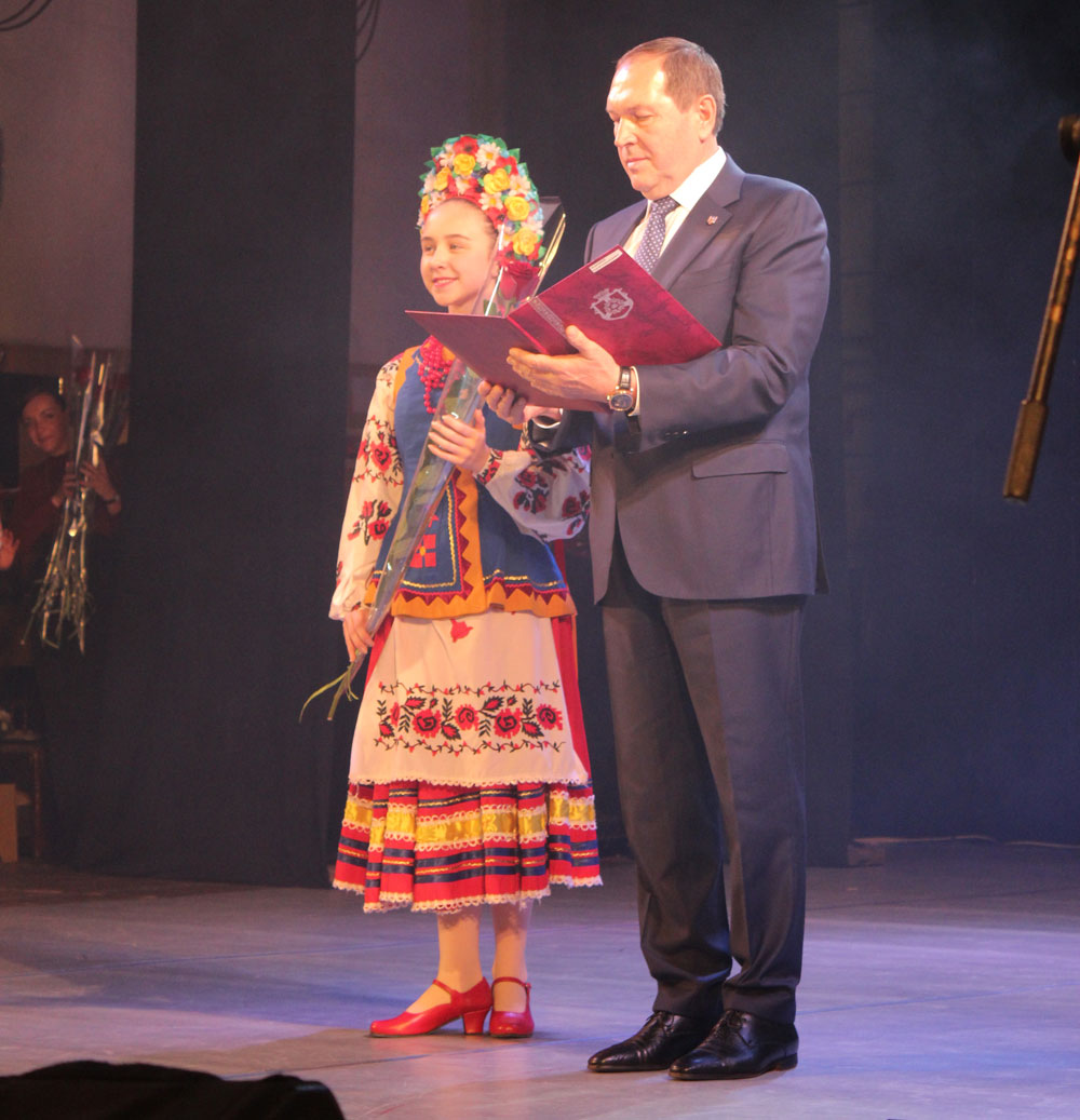Кропивницький привітав військових святковим концертом. ФОТО