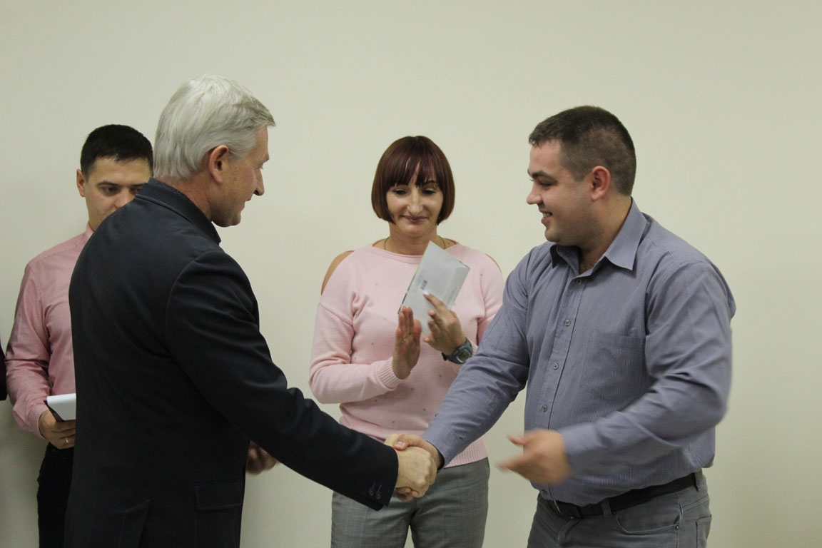 У Кропивницькому відзначили нагородами кращих легкоатлетів області та їхніх тренерів. ФОТО