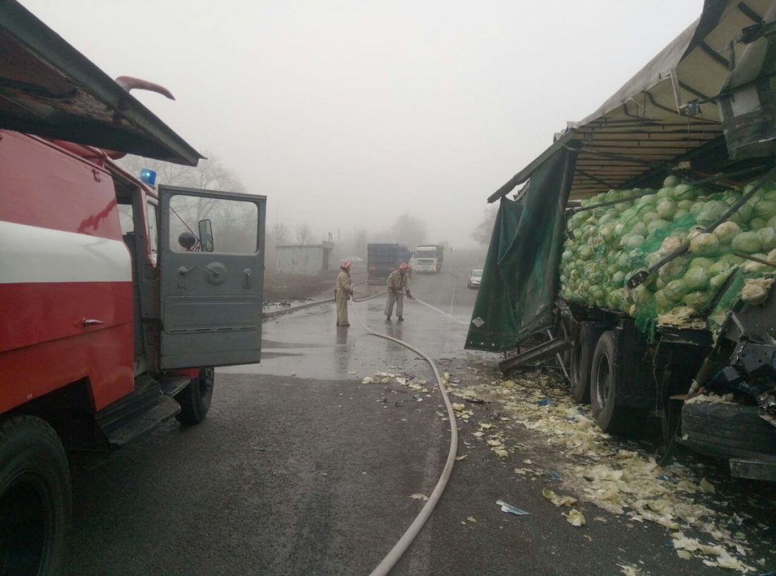У ДТП в Кропивницькому районі постраждало п&#8217;ятеро чоловік. ФОТО