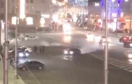BMW, на якому влаштували дрифт у центрі Харкова, належить синові депутата Кіровоградської облради. ВІДЕО