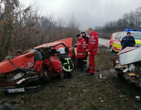 У ДТП в Кропивницькому районі постраждало п’ятеро чоловік. ФОТО