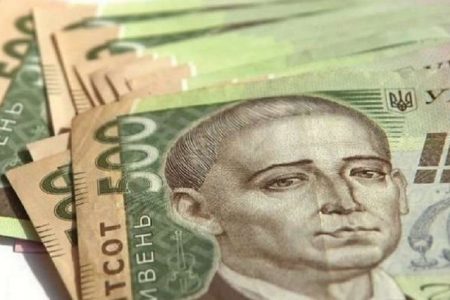 Кіровоградщина: на отримані хабаря викрили працівників лісгоспу