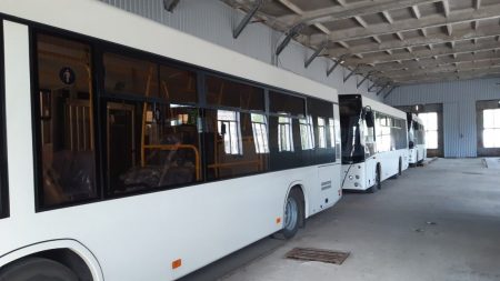 Нові автобуси, які придбала міська влада, вже прибули до Кропивницького