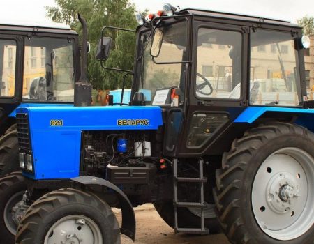 На Кіровоградщині у сільгосппідприємства вкрали два трактора