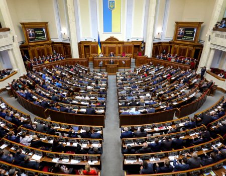 Олексій Чалий: В парламенті повинні бути не тільки політики й слуги олігархів…