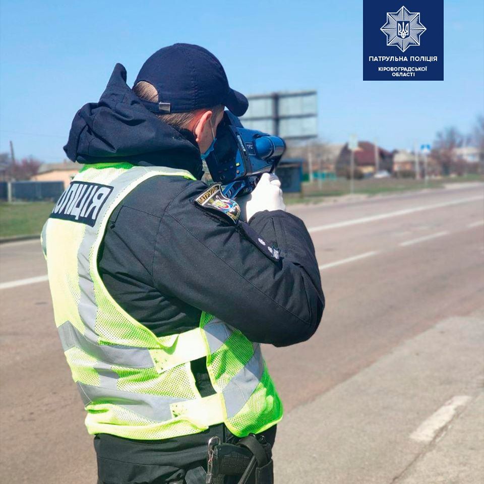 У Кропивницькому водій &#8220;Жигулів&#8221; без прав намагався втекти від патрульних