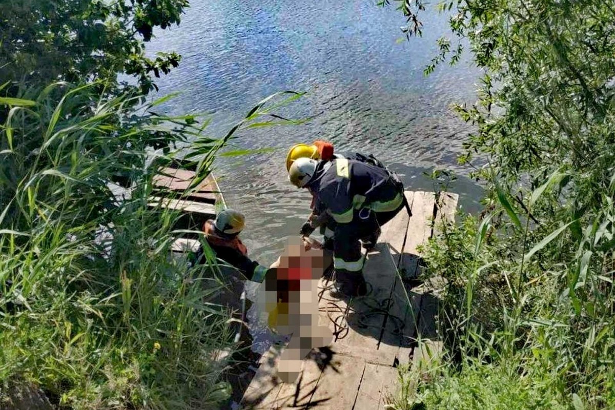 На Кіровоградщині у ставку знайшли тіло чоловіка
