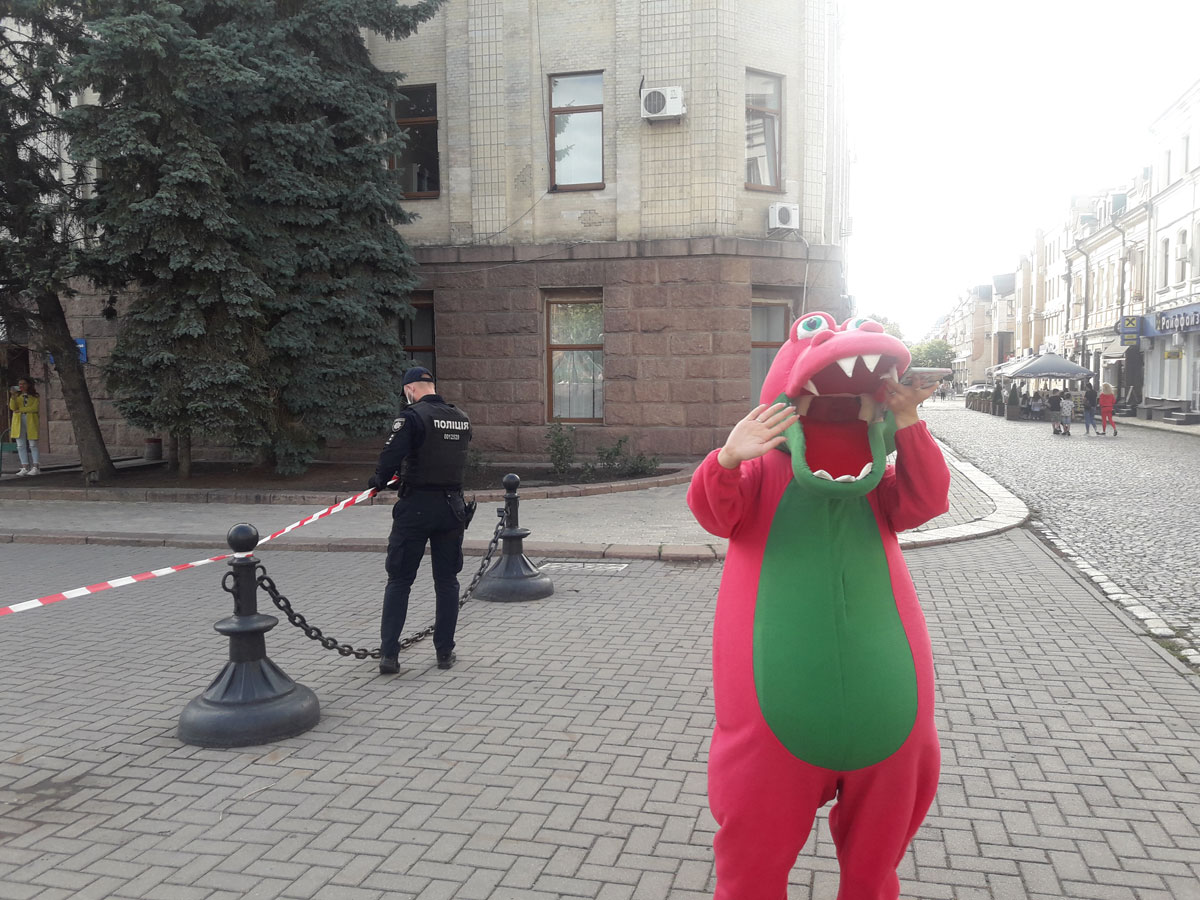 Інформація про замінування площі в Кропивницькому не підтвердилася