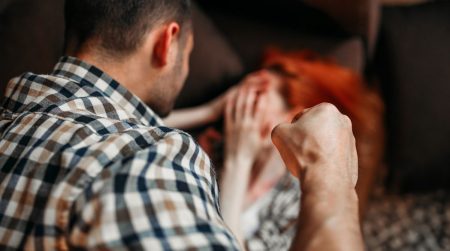 Жителя Кропивницького підозрюють у тому, що до смерті забив цивільну дружину