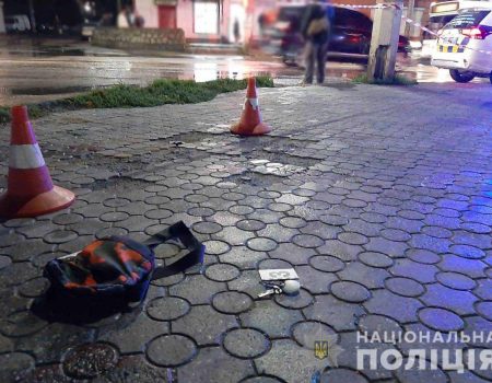У Кропивницькому серед вулиці вбили 19-річного хлопця. ФОТО