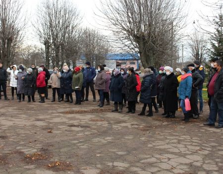 На Кіровоградщині жителі села протестували проти призначеного їм депутатами старости