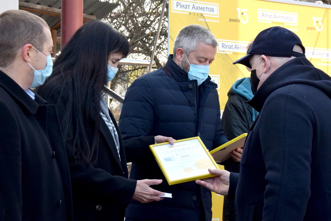 Кіровоградщина отримала апарати ШВЛ від Фонду Ахметова і від держави