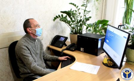 50-річний безробітний з Кропивницького навчився розробляти додатки для Android