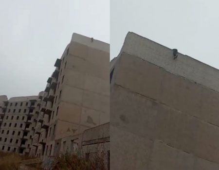 У Кропивницькому людина повисла на даху недобудованої багатоповерхівки. ФОТО. ВІДЕО