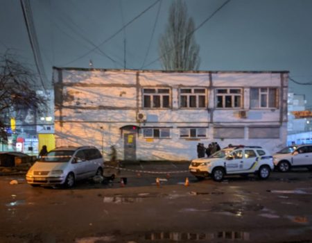 У Кропивницькому під колесами авто загинула жінка