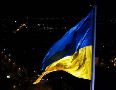 Жителям Кропивницького запропонують варіанти 30-метрового флагштока з прапором