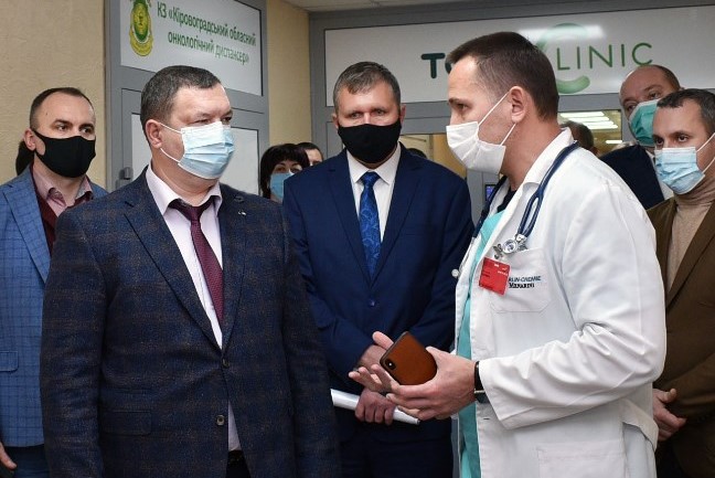 Депутати облради переглянуть рішення попередників про приватизацію частини онкоцентру