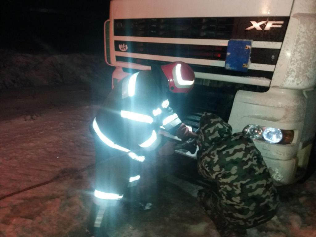 Пів сотні водіїв потребували допомоги рятувальників на дорогах Кіровоградщини Фото 1