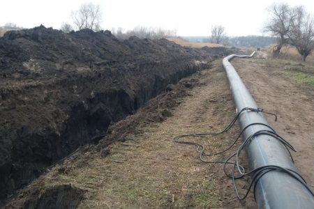 В Олександрії відбудовують резервну “гілку” головного каналізаційного колектора. ФОТО