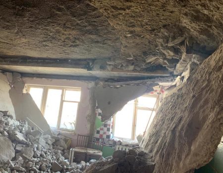 Слідство встановлює суму збитків, які сплатять винні в руйнації даху будинку в Кропивницькому