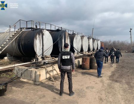 На Кіровоградщині СБУ викрила підпільне виробництво фальсифікованого пального