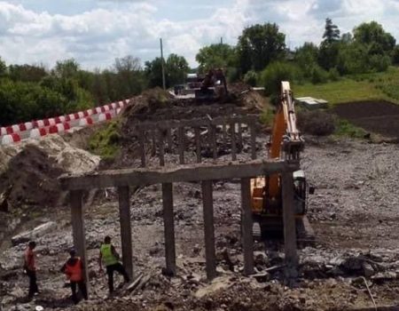 На Кіровоградщині демонтують 2 мости. ФОТО