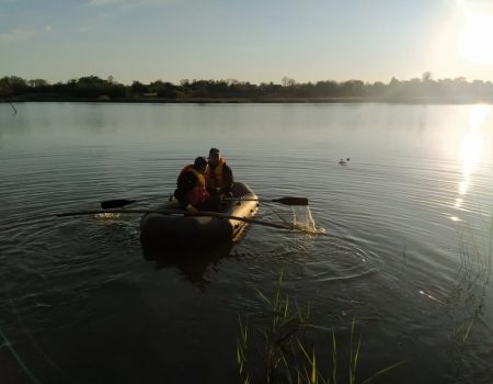 На Кіровоградщині у ставку знайшли тіло чоловіка. ФОТО