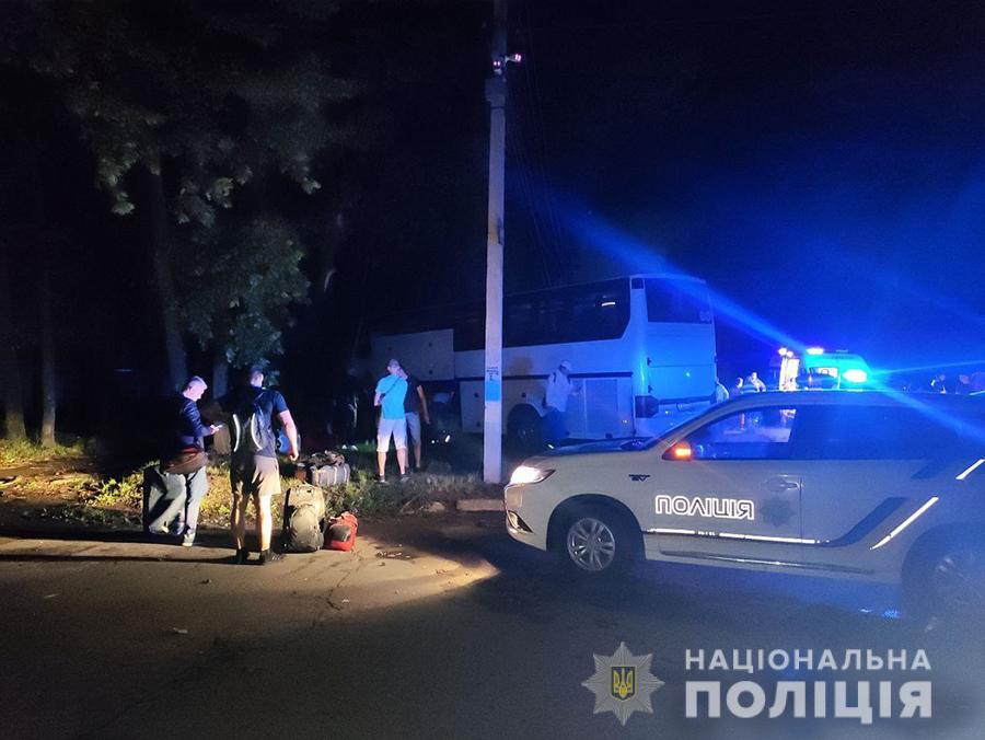Житель Кіровоградщини постраждав у ДТП, в яку потрапив міжнародний автобус. ФОТО