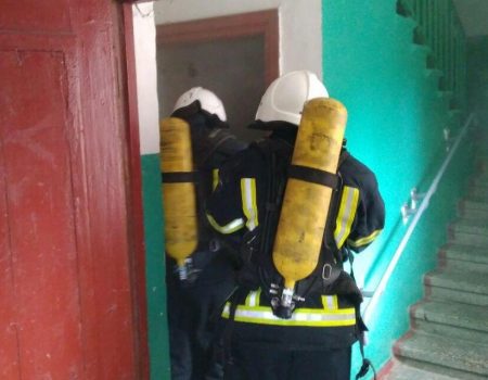 У Кропивницькому через сміття в підвалі сталася пожежа в 5-типоверхівці