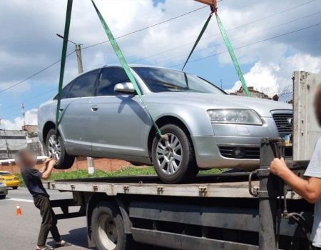 Кропивницькі патрульні випадково знайшли автівку, що перебувала в розшуку. ФОТО